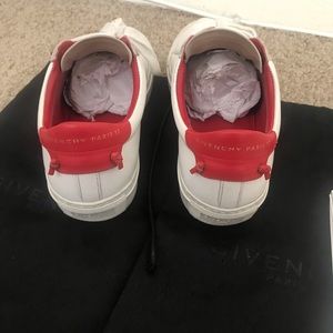 Givenchy classic white sneakers